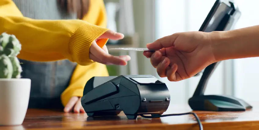 5 Corporate Credit Cards for Scaling Teams in 2026