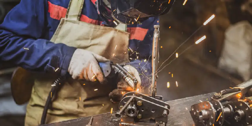 How Loans for Small Factories Help Manufacturers Upgrade Equipment and Scale Operations