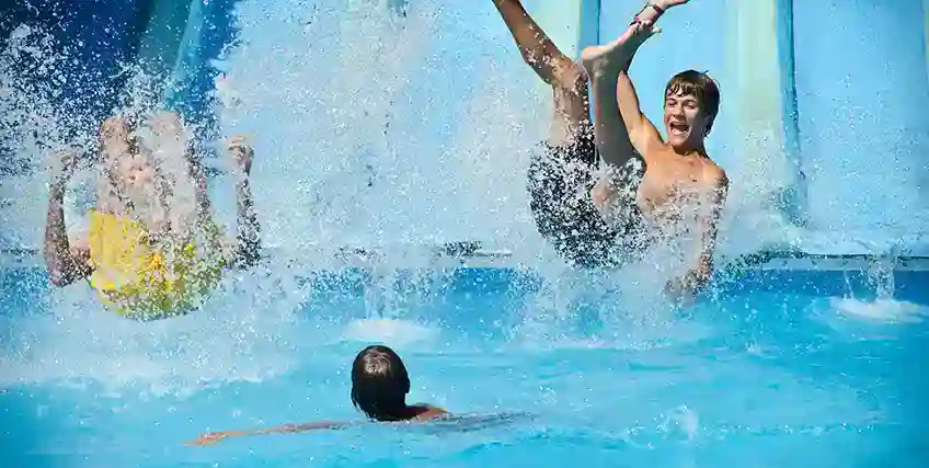 Seasonal Financing Tips for Waterpark Business: Survive Off-Season Like a Pro