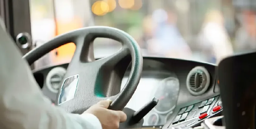 Motorcoach Financing: How to Choose Loan or Lease for Your Business