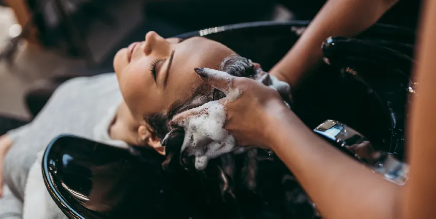 Equipment Loans as a Smart Form of Financing for Beauty Salons