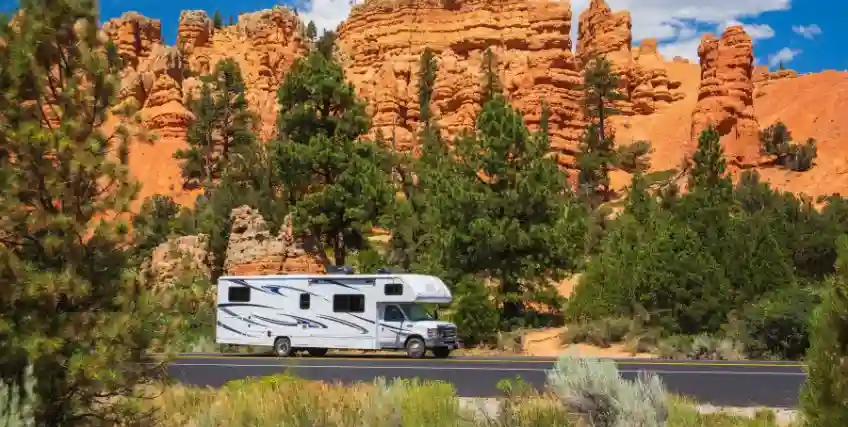 How RV Financing Companies Compare on Terms, Rates, and Loan Limits