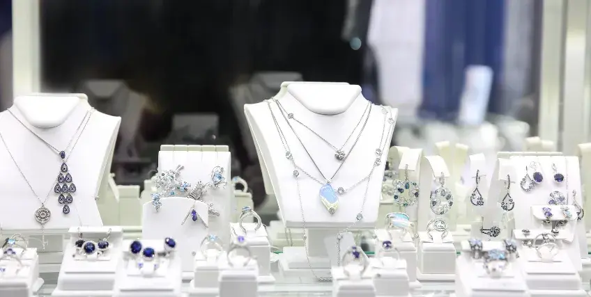 How Tariffs, Trade Policy & Materials Costs Are Reshaping Jewelry Manufacturing for Small Businesses