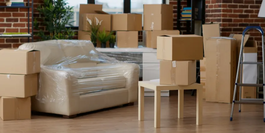 Pros and Cons of Using a Loan for Moving Expenses