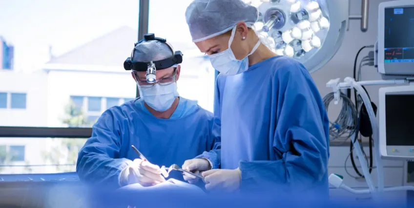 Loans for Surgeons Starting a Private Practice: What to Know Before You Apply