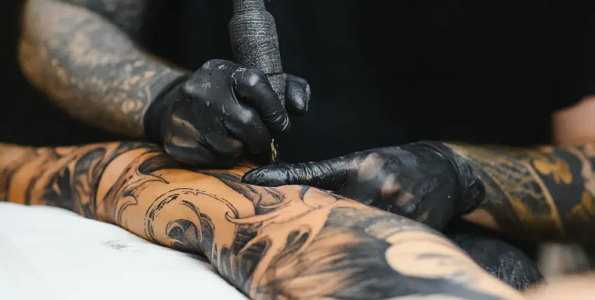 Needle to Ink: How to Fund Your Tattoo Business with the Right Loan