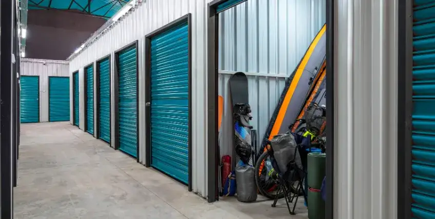Self-Storage Financing Options for Beginners and First‑Time Investors
