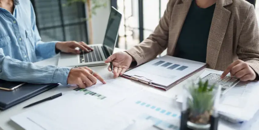 Maximizing Deductions: Small Business Tax Accountant's Guide