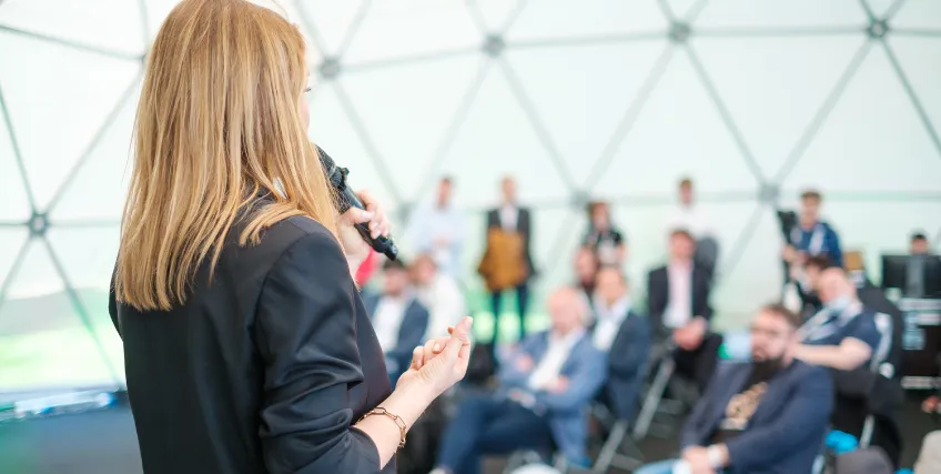 How to Pitch Your Startup Businesses to Investors Like a Pro