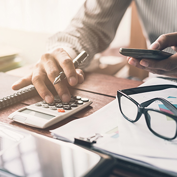 Biz2Credit Helps Seasonal Small Business with Employee Expansion